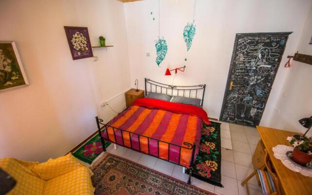 Shkodra Backpackers Hostel - Mi Casa Es Tu Casa