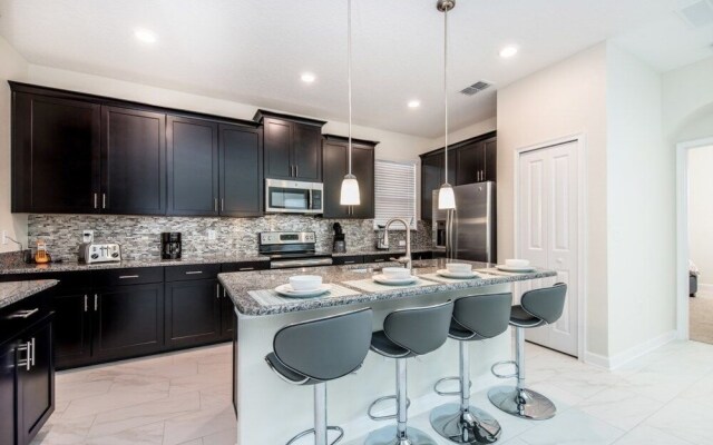 Amazing House! - Champions Gate - 1585SW