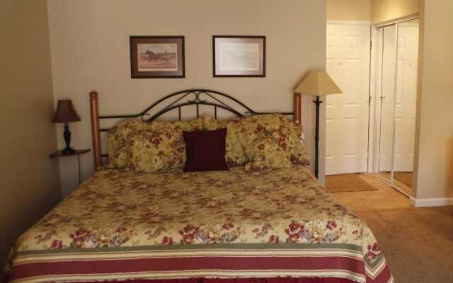 Rumbling Bald Resort