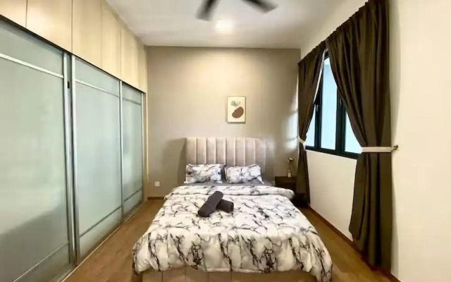 Rooftop Pool Jalan Landmark Apartments