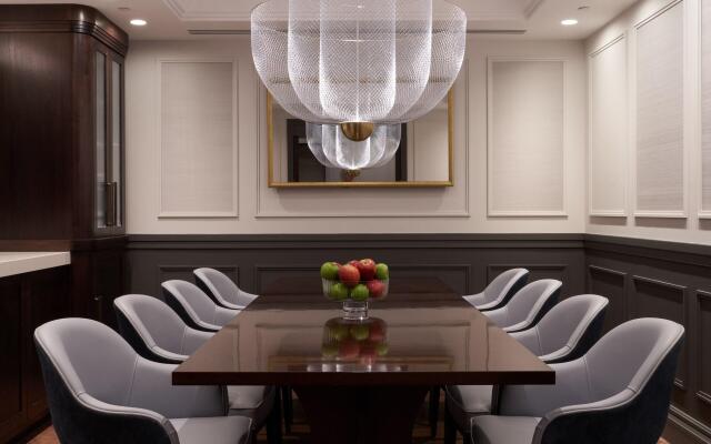 The Mayfair Townhouse – an Iconic Luxury Hotel