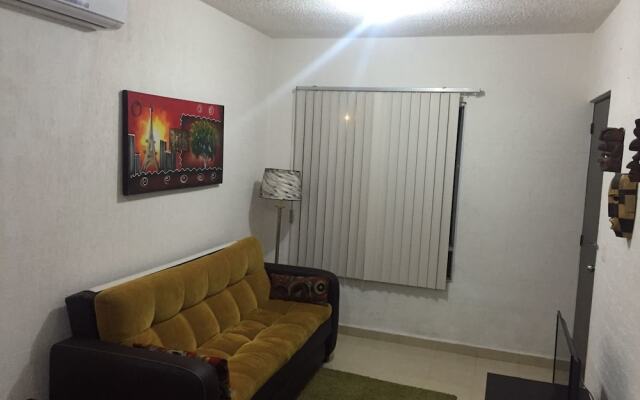 Apartamento PlayaDelCarmen 633 by Sinbad