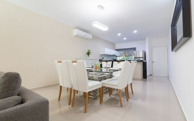 Sabbia 4104 - 3 Bedrooms ALL IN Suite Condo