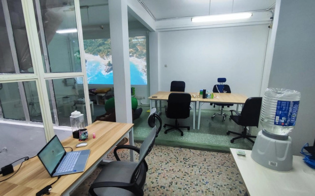 Cube House KL Bukit Bintang - Shared Bathroom Apartment