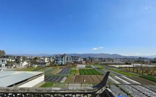 Yingshan Countryside B&B (Erhai Caicun Longkan Wharf Branch)