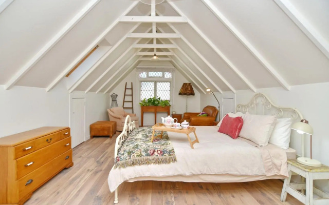 Louisa Chandler - Christchurch Holiday Homes