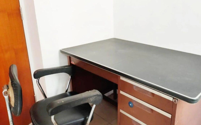 KoolKost @ Wiyung (Minimum Stay 30 Nights)