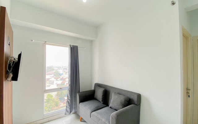 Simply Look 1Br With Extra Room Patraland Urbano Apartment – Guest Rooms – Bekasi