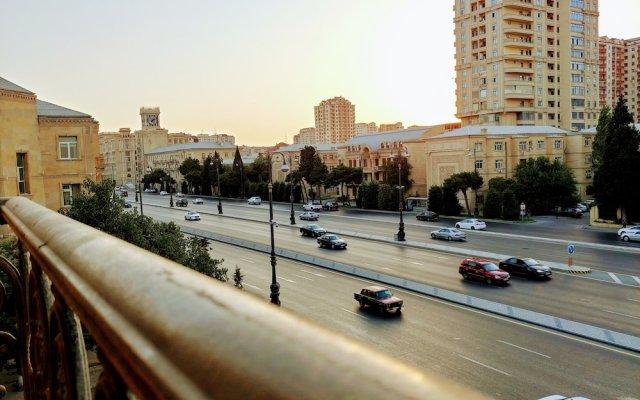 Apartment on Heydar Aliyev Ave