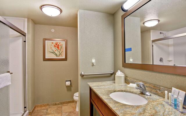 Hampton Inn and Suites New Hartford/Utica