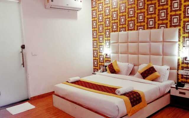 Chanson Hotel