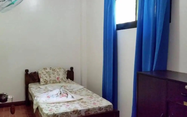 Whitehouse Travel inn Sm Tabinay