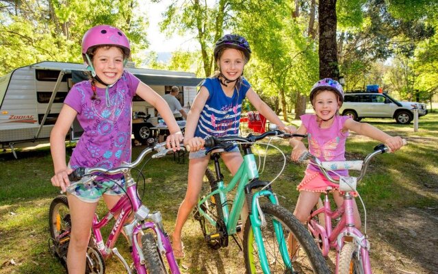Bright Riverside Holiday Park