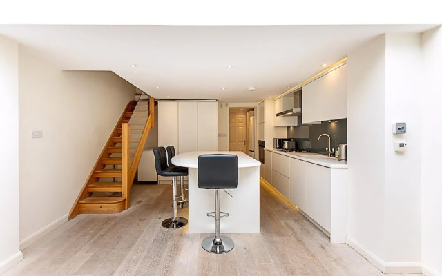 Beautiful Modern 4BR House in Central London