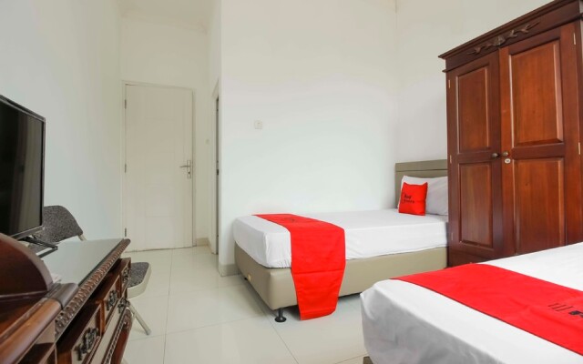 RedDoorz @ Permata Sari Karawaci
