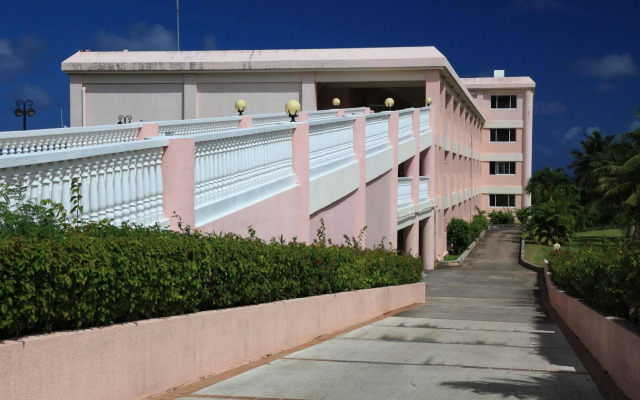 Mariana Resort & Spa