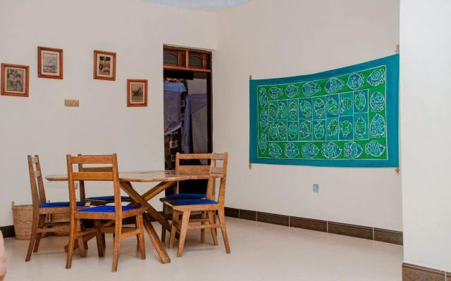 Mnarani Beach Cottages