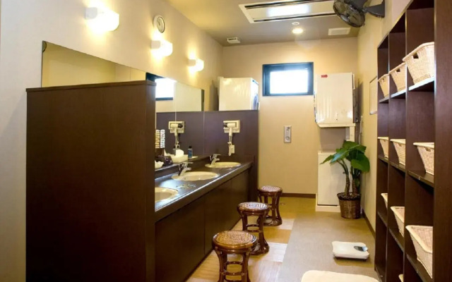 Hotel Route - Inn Hofu Ekimae