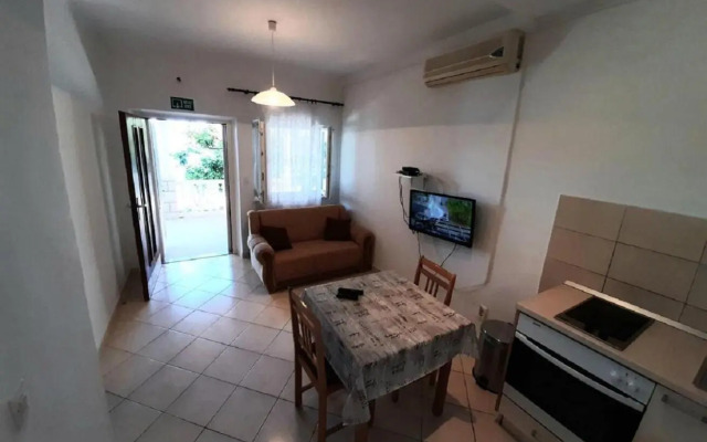 Apartments Rud - 15 m from sea