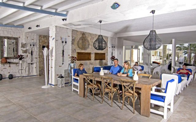 Charm Beach Hotel - All Inclusive