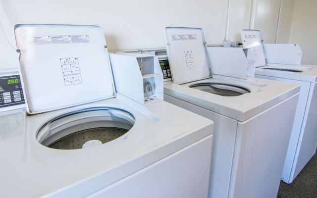 Reidsville Inn & Suites