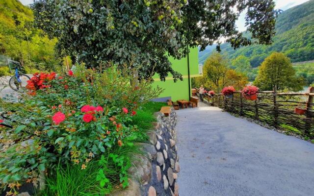 Smeštaj pored Drine