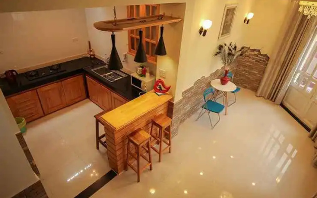 Tho Van Anh Home