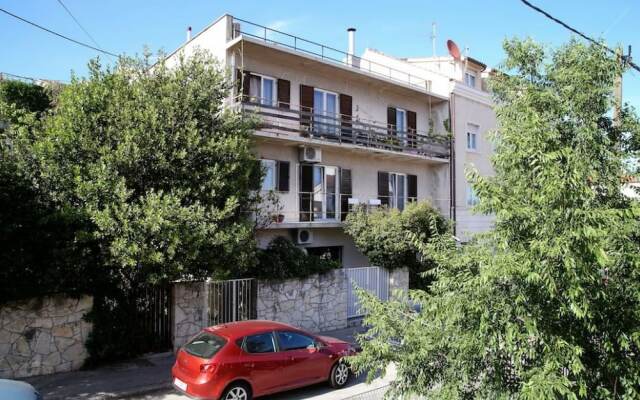Apartment Top