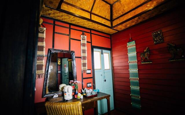 Buri Gallery House & Resort