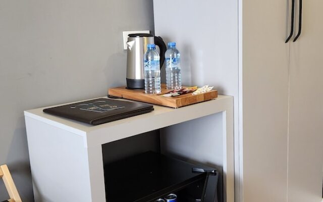 Отель Gokotta Suite