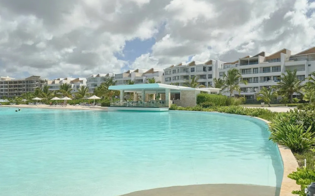 Luxury Escape Private Jacuzzi, Beach, Punta Cana Sleep 5
