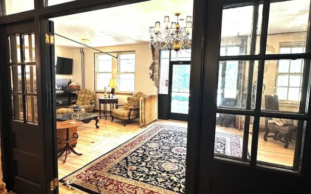 Silverton Mountain Manor