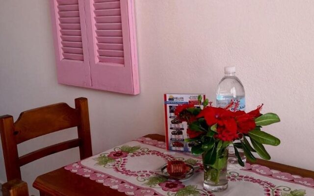 Yiannis Apartments