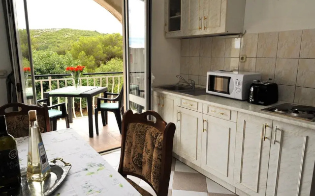 Apartments Sea Star - One Bedroom Apartment With Balcony