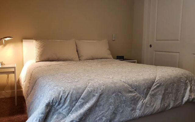 Riverview 2 Bedroom Condo