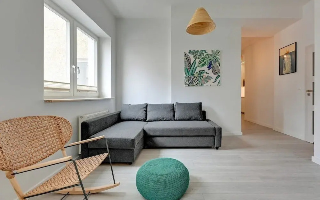 Laguna 3 by Grand Apartments