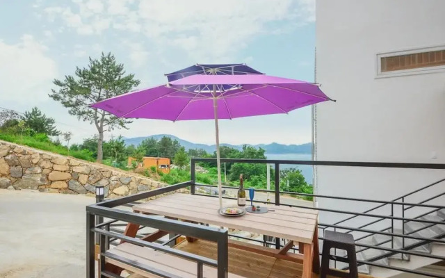 Yeosu Jplus A Pension