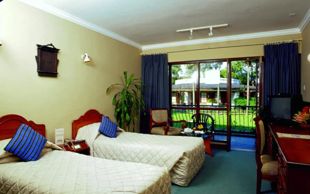 Fish Tail Lodge