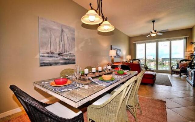 Harborview Grande 703