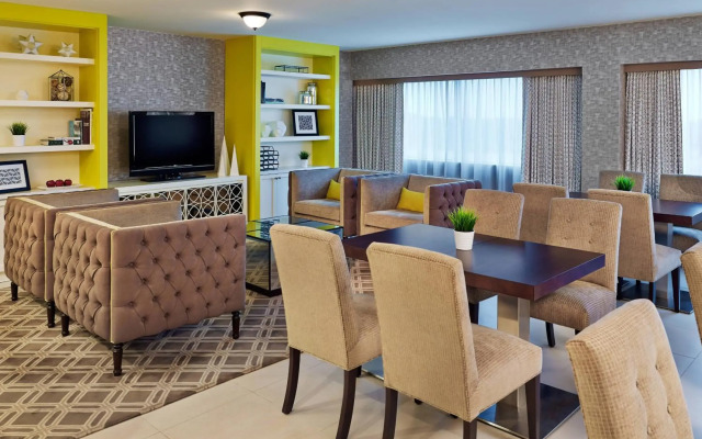 Sheraton Detroit Novi Hotel