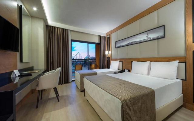 Aydinbey Queen's Palace & Spa - Ultra All Inclusive