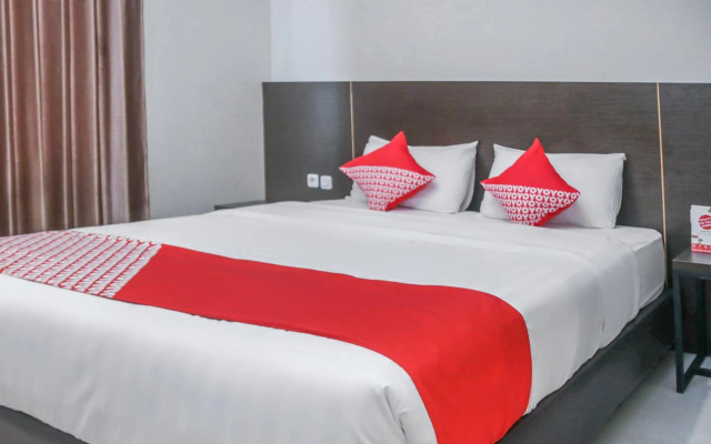 Hotel O Azzahra Guest House Syariah – Guest Rooms – Ambon