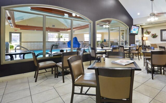 Best Western Plus Tulsa Inn & Suites