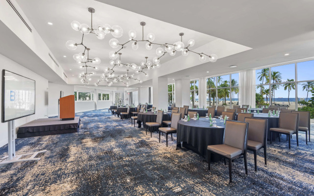 B Ocean Resort Fort Lauderdale Beach