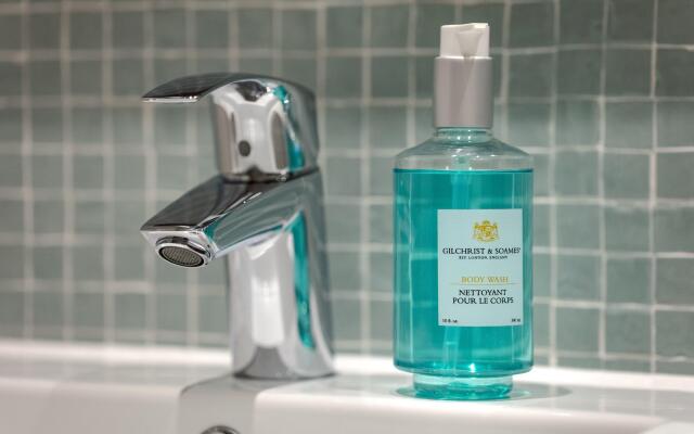 Staybridge Suites London Heathrow - Bath Road by IHG