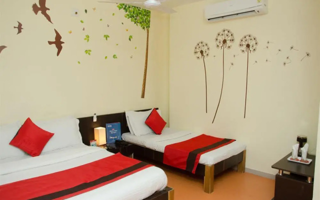 OYO Rooms Prahlad Nagar Garden 3