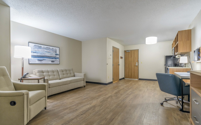 Candlewood Suites Southfield - Detroit by IHG