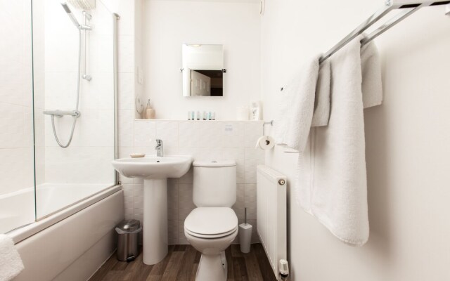 Duloch Apartments KW