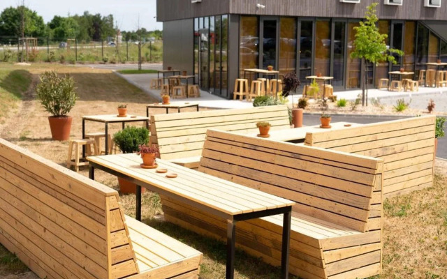 Greet Hotel Rennes Pace