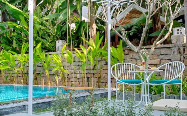 Santorin HoiAn Villa